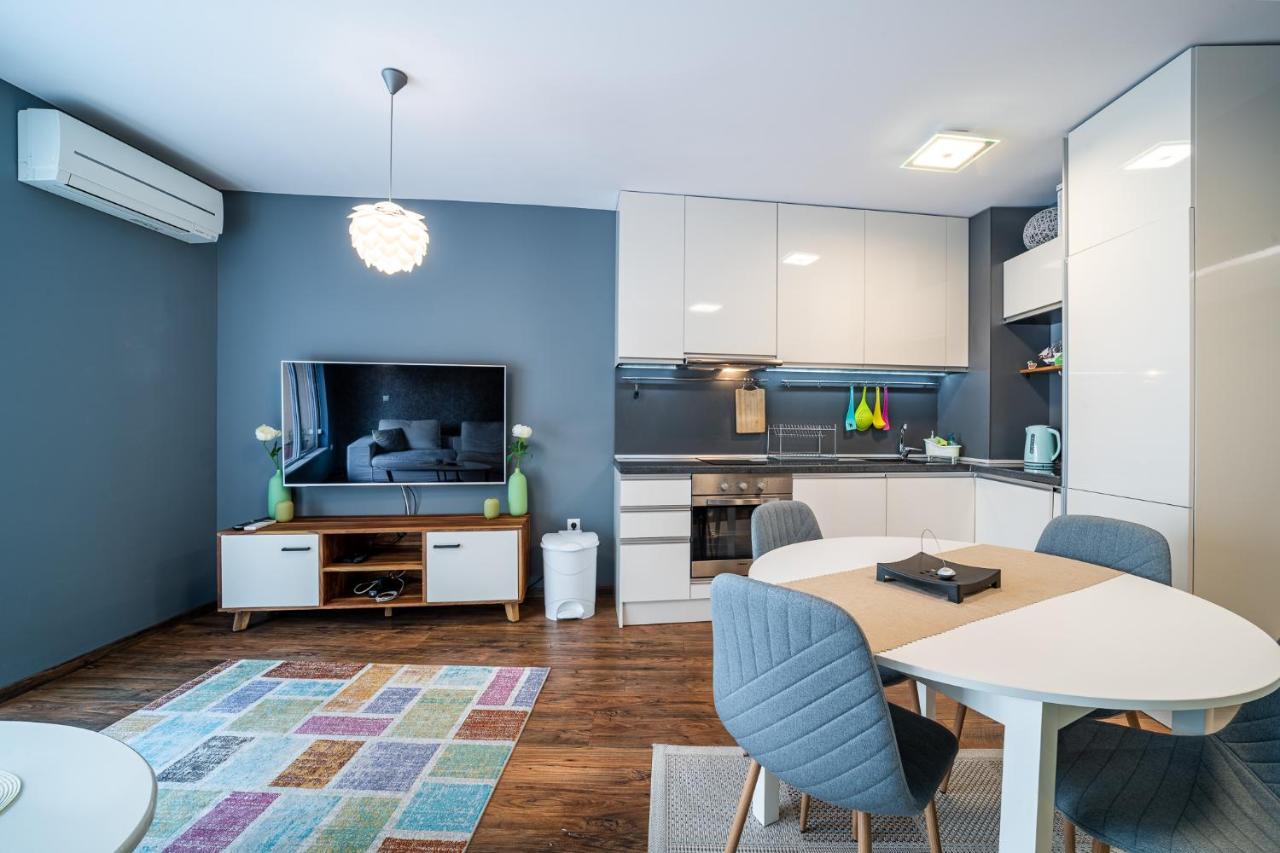Colibri Central Apartment 瓦爾納 外观 照片